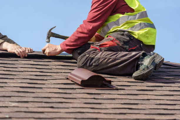 Quick and Trustworthy Emergency Roof Repair Services in Storm Lake, IA